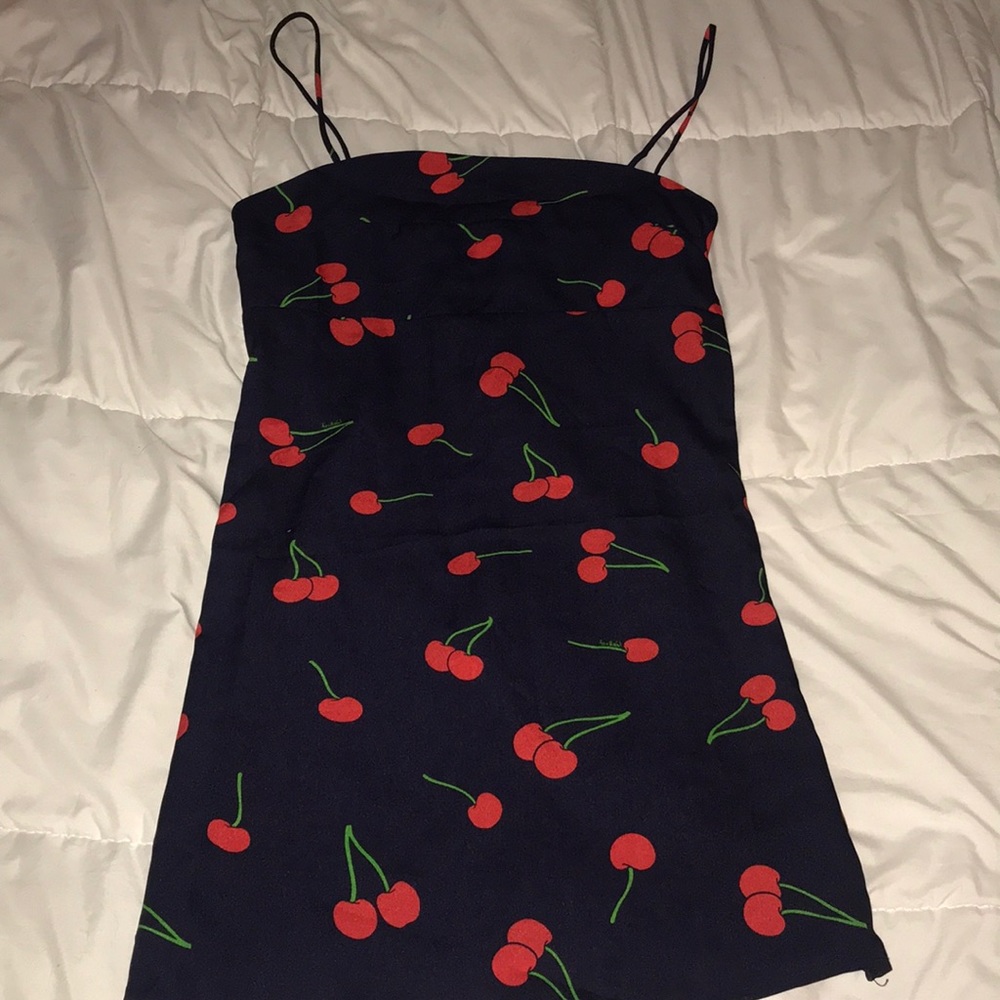 Dplus Studios, cherry dress